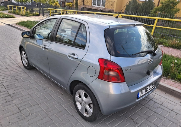 Toyota Yaris cena 15900 przebieg: 189000, rok produkcji 2006 z Kraśnik małe 407